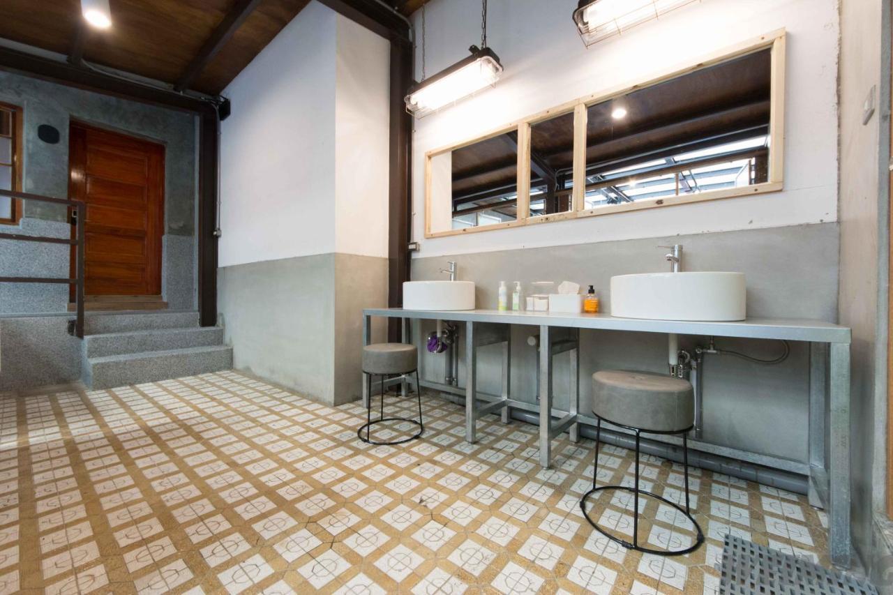 158 Hostel Tainan Exterior foto